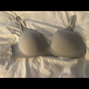 Victoria Secret Tshirt Bra